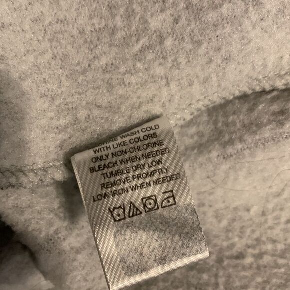 PHAT‎ FARM Sweatshirt- size M-10/12 - Picture 8 of 11